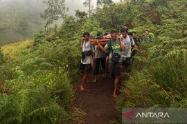 TNGR evakuasi seorang pendaki yang meninggal di Gunung Rinjani