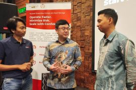 Percepat produktivitas manufaktur dengan solusi jaringan dan storage berbasis AI