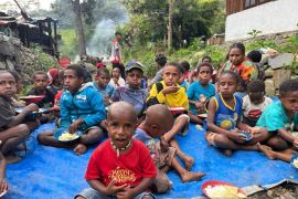 Satgas Yonif 511 perkuat sinergi bersama warga Kanggime Tolikara