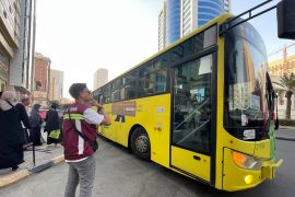 PPIH siagakan petugas halte bus Shalawat 24 jam