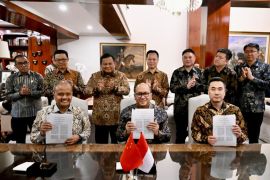 Prabowo saksikan penandatanganan MoU Danantara dan Hisense jajaki kerja sama bidang teknologi