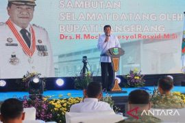 Bupati Tangerang dorong Bulog dan Pertamina penuhi kebutuhan di KDMP