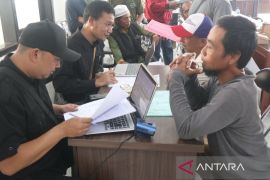 Kuningan perkuat validasi penerima bantuan Pupuk Hayati Cair
