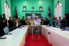 Juru sembelih halal Tabalong ikuti pelatihan asah bilah