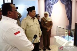 Prabowo berkeliling melihat Museum Marsinah di Nganjuk
