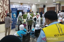 PPIH Embarkasi Makassar terbangkan JCH asal Sultra ke Makkah