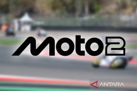 Manuel Gonzalez menang dramatis di Moto2 Spanyol