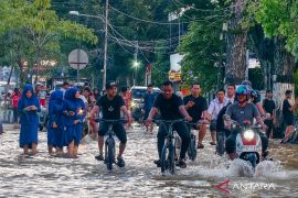 Banjir di pusat kota Barabai HST hambat aktivitas warga