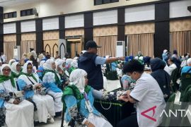89 Jemaah Haji Kloter 39 Sultra gabungan tiga kabupaten tiba di Embarkasi Makassar