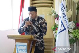 Bupati Batola ajak investor bangunkawasan industri di pesisir Barito