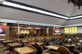 DPRD setujui dengan catatan raperda Bali tentang perubahan pajak retribusi