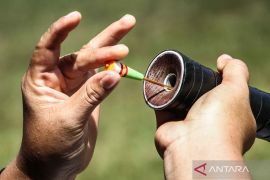 Melestarikan budaya manyipet khas Dayak pada Festival Budaya Isen Mulang 2026