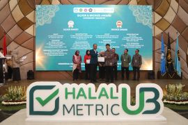Bio Farma Raih Silver Award UB Halal Metric Awards 2026, Perkuat Komitmen pada Ekosistem Halal Sektor Life Science