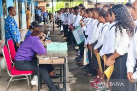 Pemprov Papua Tengah fasilitasi 250 pelajar OAP seleksi sekolah kedinasan