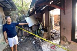 Polres Kudus selidiki penyebab kebakaran rumah akibatkan dua orang meninggal