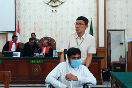 WN Belanda penanam ganja hidroponik di Bali dituntut 9 tahun penjara