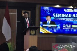 Yusril: Pemerintah tak perintahkan bubarkan nobar "Pesta Babi"