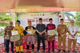 Festival hutan adat Jambi untuk nusantara lestari