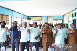 DP3AP2KB Mimika ajak warga Minabua cegah kekerasan perempuan dan anak