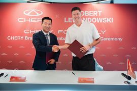 CHERY Tunjuk Robert Lewandowski sebagai "Global Ambassador", Perkuat Filosofi "For Family" di Pasar Internasional