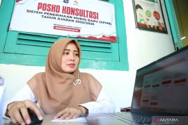 Dispendik Surabayabuka Posko SPMB di SD-SMP Negeri