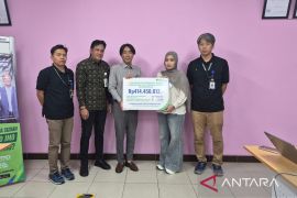 BPJS Ketenagakerjaan Bekasi Deltamas salurkan santunan ahli waris pekerja pabrik