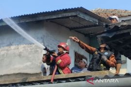 Damkarmat Lamsel catat 37 kasus kebakaran hingga Mei 2026