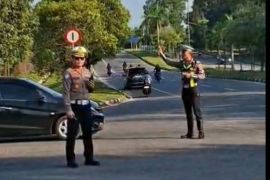 Ditlantas Polda Babel tingkatkan pengaturan lalu lintas di simpang Hotel Sol Marina