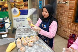 Pupuk Kujang kirim puluhan perempuan ikuti pelatihan tata boga