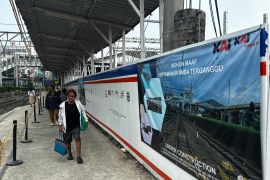 Pertumbuhan Pelanggan Bogor Line Terus Meningkat, KAI Perpanjang Peron Stasiun Bogor