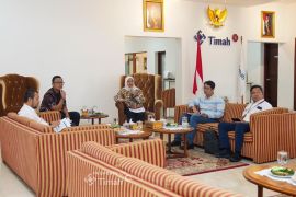 Kunjungi PT Timah, Waka BP BUMN bahas optimalisasi ekosistem industri timah nasional