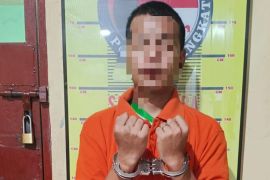 Petugas gagalkan transaksi sabu di pinggir jalan di Tanjung Pura