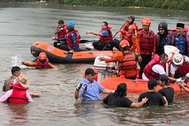 Pemkab Bogor punya solusi, olah ikan sapu-sapu jadi pupuk organik