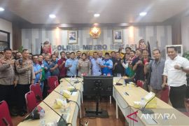 Polres Bekasi gandeng aliansi buruh jalankan program ketahanan pangan