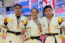 Tiga personel Polda Sulut raih perunggu Kejuaraan Judo Kapolri Cup