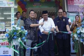 Pemkab Batang minta gerai modern menyediakan ruang pemasaran produk UMKM