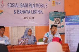 PLN UP3 Sofifi gencarkan sosialisasi PLN Mobile hingga ke tingkat desa