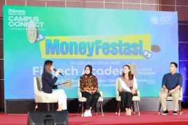 OVO Finansial edukasi mahasiswa UNS lewat Fintech Academy