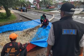 Mobil pompa dikerahkan untuk atasi drainase tersumbat di Sampit