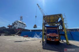 Pelabuhan Cirebon gerbang logistik utama Jabar, topang distribusi komoditas industri