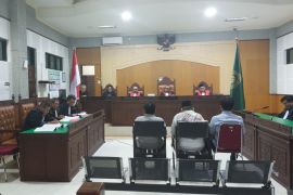 Tiga terdakwa korupsi puskesmas Lombok Tengah kembalikan dana Rp1 miliar