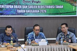 Sekda HSS ikuti sidang GTRA penetapan retribusi tanah 2026