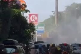 Angkot trayek 16 hangus terbakar di Jalan Sudirman Kota Bogor