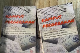 28 Tahun Reformasi, Aktivis UJB terbitkan buku sejarah gerakan mahasiswa empat dekade