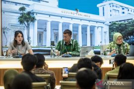 Kemlu: RI kerahkan semua jalur diplomasi guna bebaskan 9 WNI di Israel