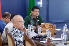 Gubernur Sumut: hukum berat oknum ASN diduga pengguna vape getar