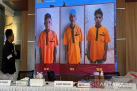 Polhukam kemarin dari pelaku pembunuhan hingga raperda