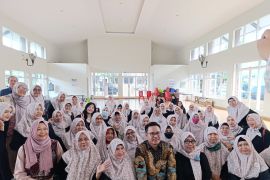 DPRD Surabaya dorong peluang ekonomi kreatif lewat ecoprint