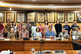 LM FEB UI tandatangani MoU dengan Nanyang Business School