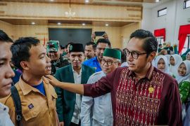 Wali Kota Medan ajak pelajar perkuat kesadaran tolak judi daring